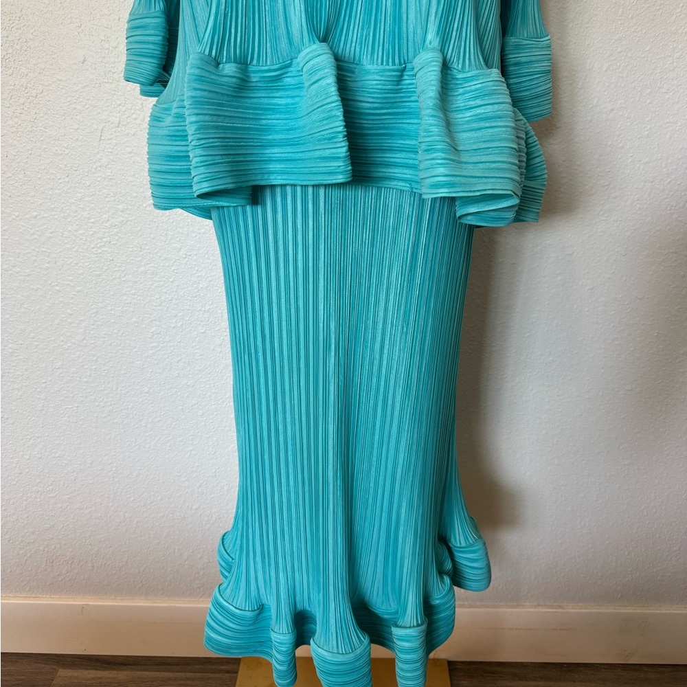 NWT Beulah Turquoise Pleated Top & Skirt Set One Size - Picture 5 of 16